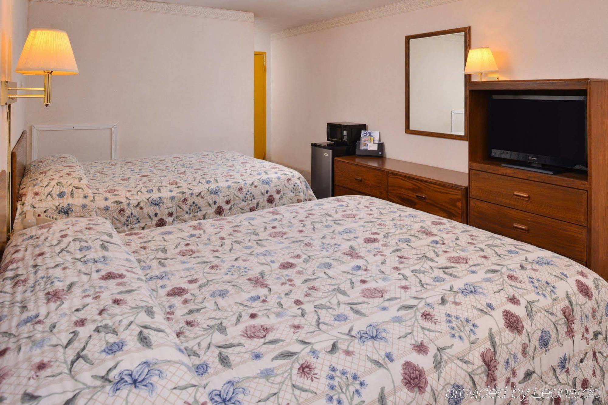 Red Carpet Inn North East Luaran gambar