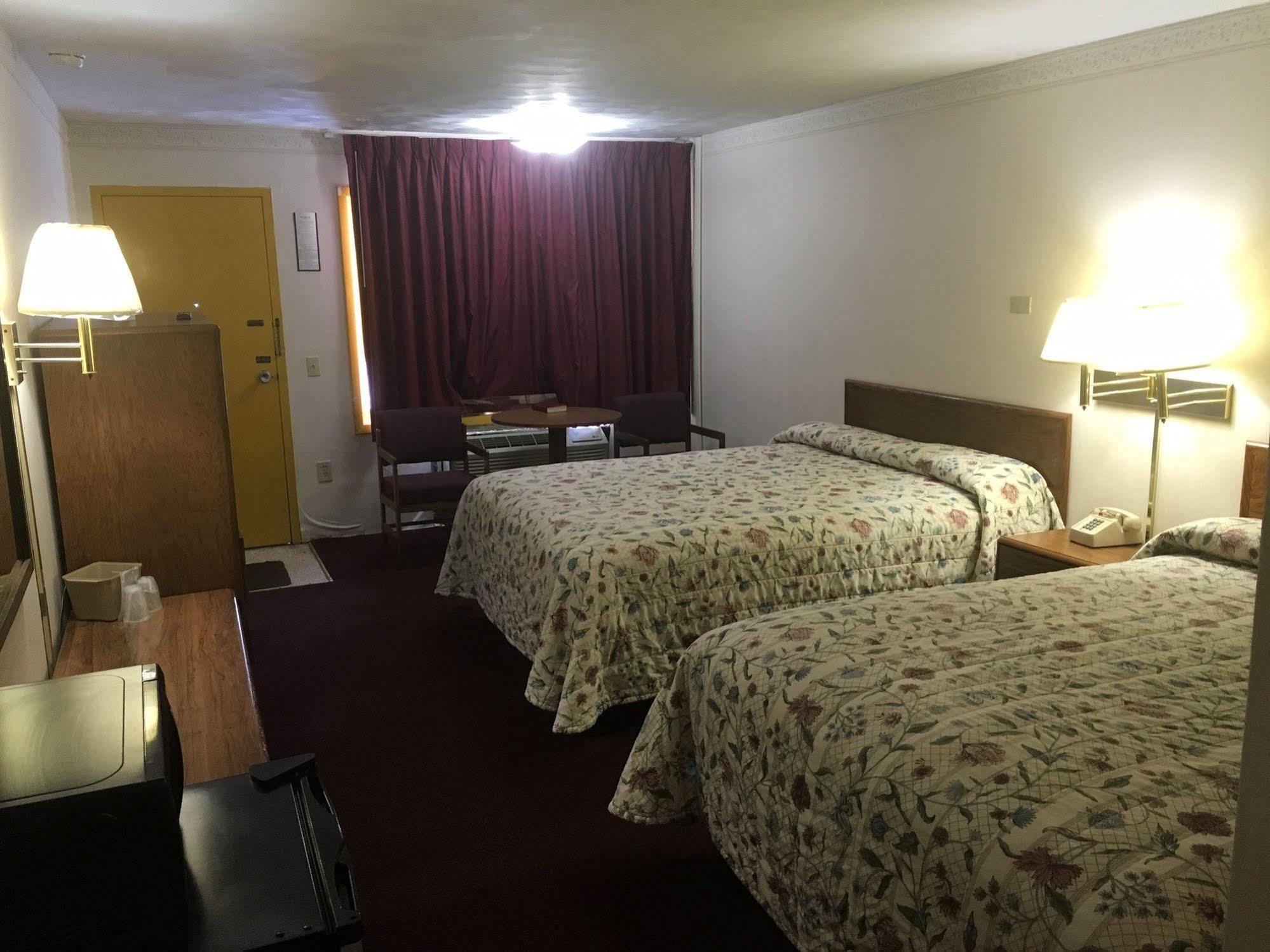 Red Carpet Inn North East Luaran gambar