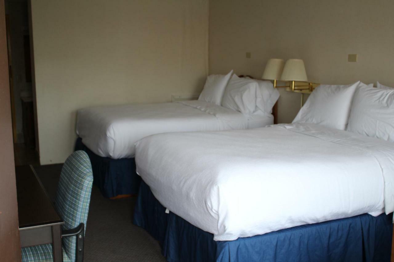 Red Carpet Inn North East Luaran gambar